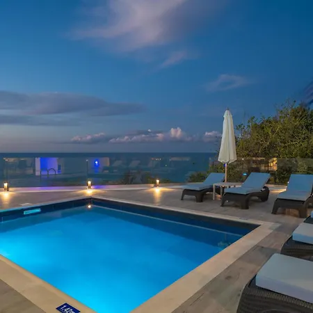Meltemi Private Luxury Retreat With Pool & Jacuzzi In By Mana Gers 别墅 扎金索斯镇