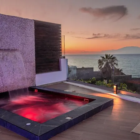 Meltemi Private Luxury Retreat With Pool & Jacuzzi In By Mana Gers *